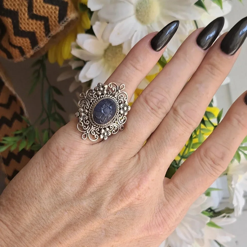 Tanzanite Natural Hand Carved Floral Ring In 925 Sterling Silver.